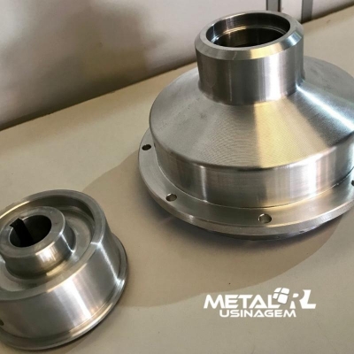 Indústria Metalúrgica METALRL - Usinagem de Peças