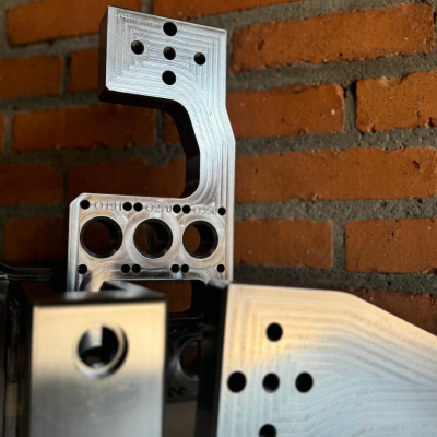 Indústria Metalúrgica METALRL - Usinagem de Peças